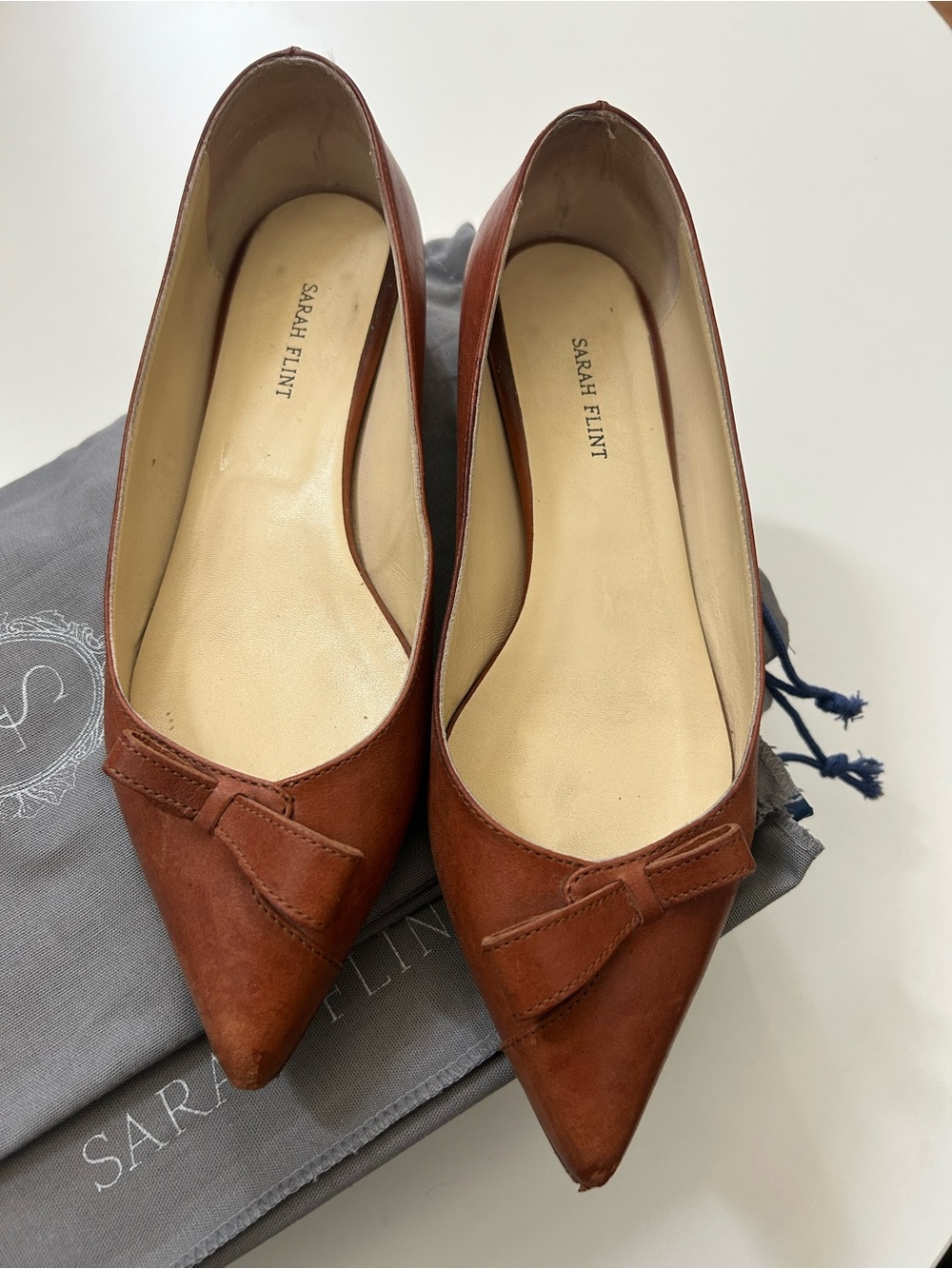 Sarah Flint Natalie Pointed-Toe Bow Flats Women’s Size 37.5, Saddle Vachetta